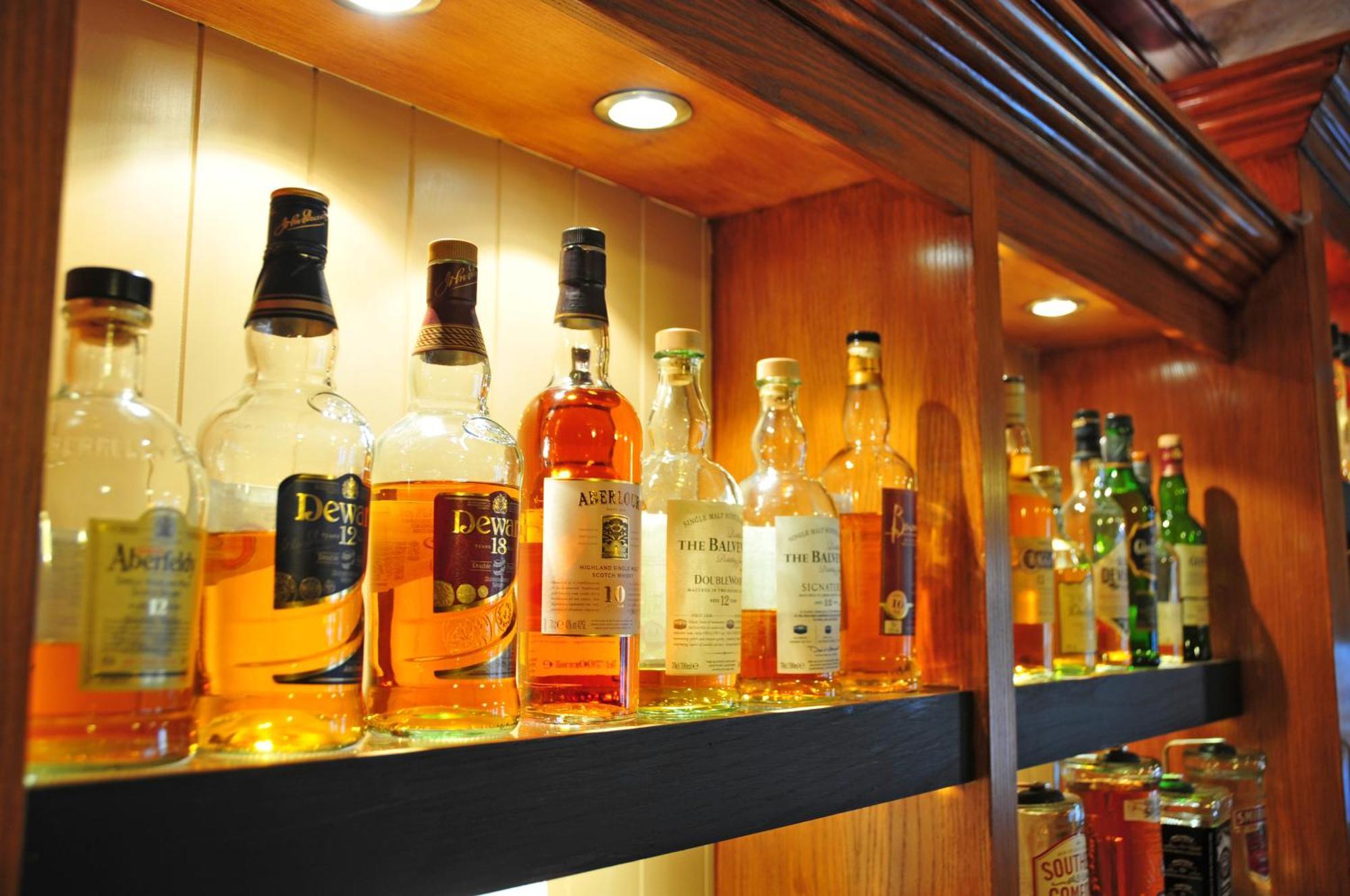 Schiehallion Hotel 애버펠디 외부 사진